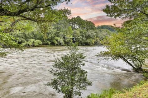 92 Fish Trap Road Mineral Bluff GA 30559