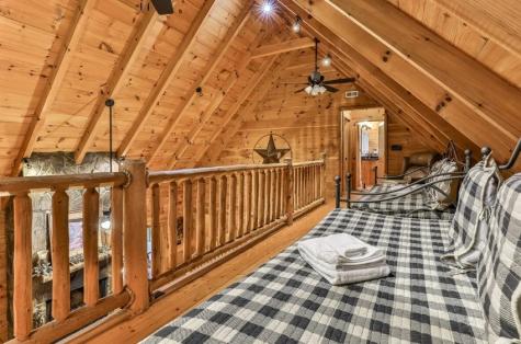 92 Fish Trap Road Mineral Bluff GA 30559