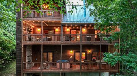 92 Fish Trap Road Mineral Bluff GA 30559