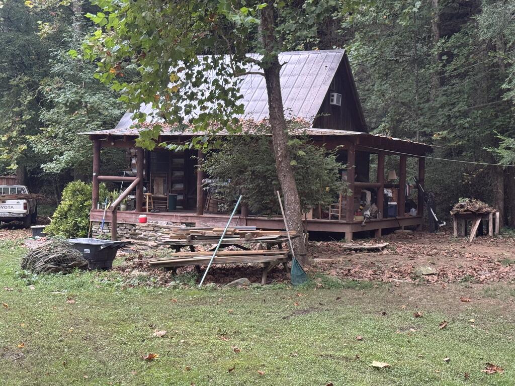 3744 Tails Creek Road Ellijay GA 30540