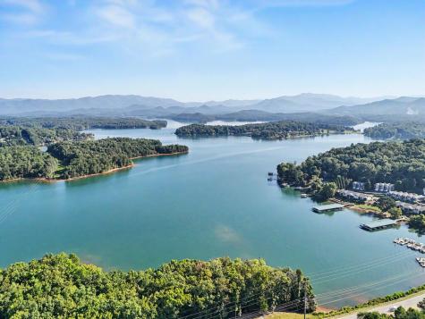 1306 Ramey Mountain Road Hiawassee GA 30546