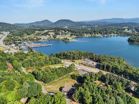 1306 Ramey Mountain Road Hiawassee GA 30546