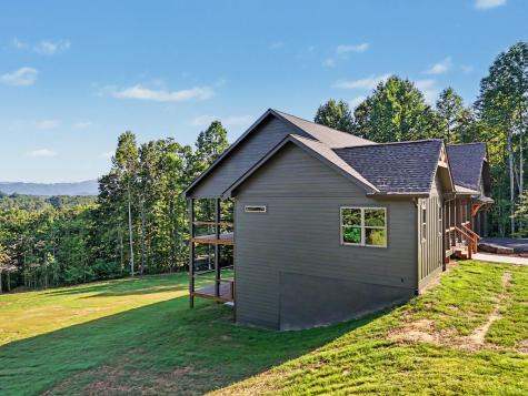1306 Ramey Mountain Road Hiawassee GA 30546