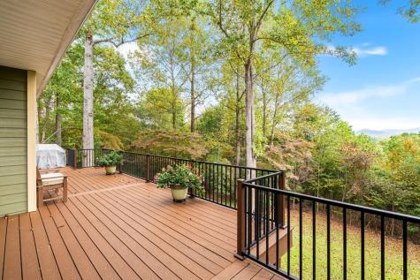 82 Hebron Way Young Harris GA 30582
