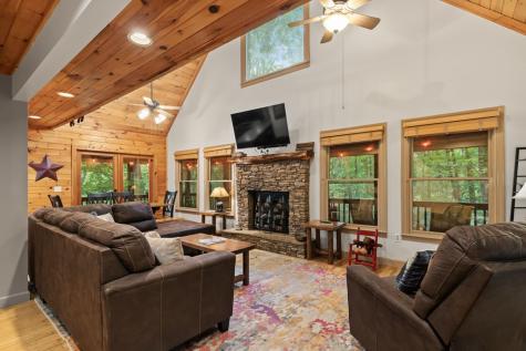 398 Mountain Tops Circle Blue Ridge GA 30513