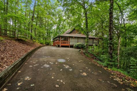 398 Mountain Tops Circle Blue Ridge GA 30513