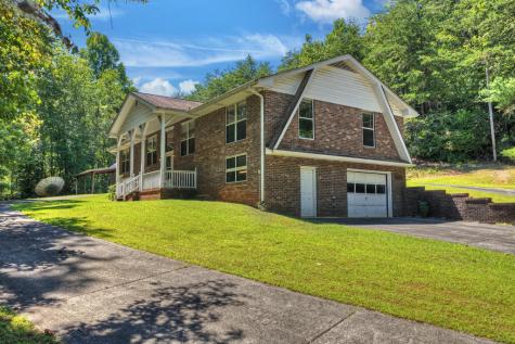 508 Whispering Pines Road Blue Ridge GA 30513