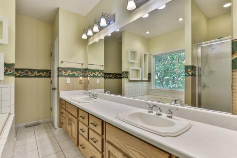 1012 Villa Drive Ellijay GA 30540