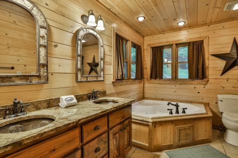 175 Cochise Road Blue Ridge GA 30513
