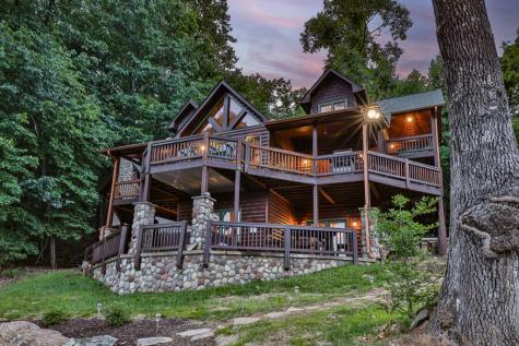 175 Cochise Road Blue Ridge GA 30513
