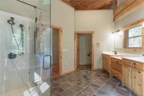 733 Granite Drive Hayesville NC 28904