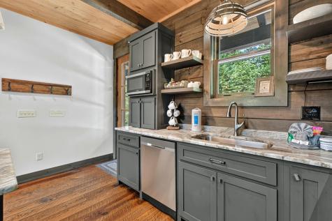 199 Hiawatha Trail N Blue Ridge GA 30513