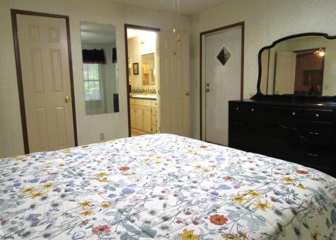 46 Arthur Ridge Brasstown NC 28902