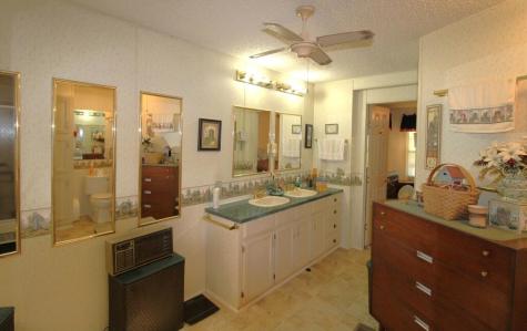 46 Arthur Ridge Brasstown NC 28902