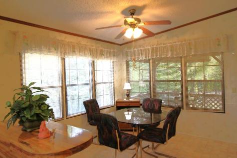 46 Arthur Ridge Brasstown NC 28902