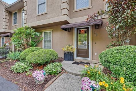 103 Birdie Lane Apt. 3-b Blairsville GA 30512