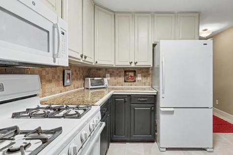 103 Birdie Lane Apt. 3-b Blairsville GA 30512