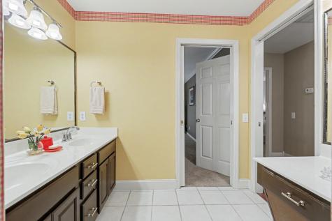 103 Birdie Lane Apt. 3-b Blairsville GA 30512