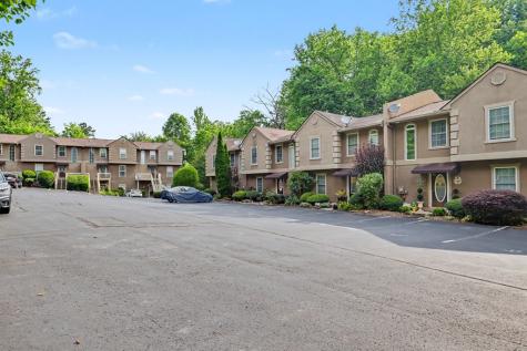 103 Birdie Lane Apt. 3-b Blairsville GA 30512