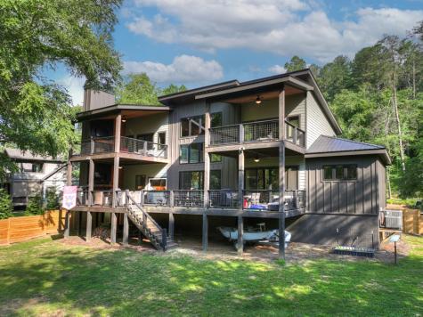 60 Hiles Hatch Road Blue Ridge GA 30513