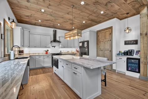 60 Hiles Hatch Road Blue Ridge GA 30513