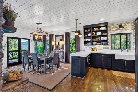 559 Overlook Trail Blue Ridge GA 30513