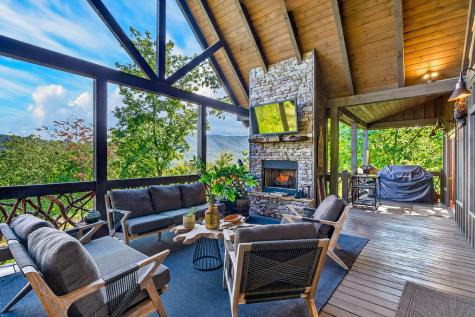 559 Overlook Trail Blue Ridge GA 30513