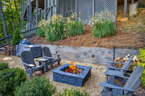 559 Overlook Trail Blue Ridge GA 30513