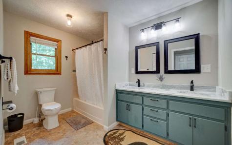 100 Stephens Lane Murphy NC 28906