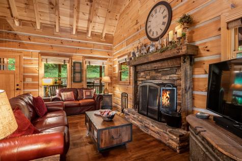 17 Nicholas Way South Ellijay GA 30540