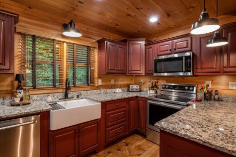 17 Nicholas Way South Ellijay GA 30540