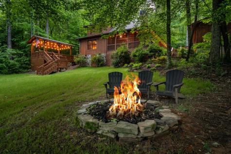 17 Nicholas Way South Ellijay GA 30540