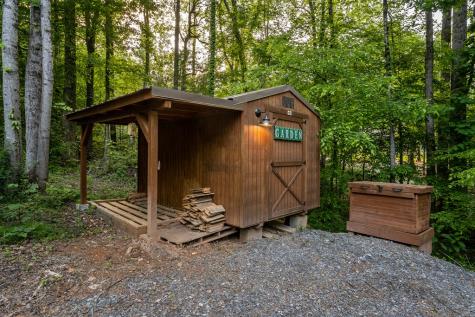 17 Nicholas Way South Ellijay GA 30540