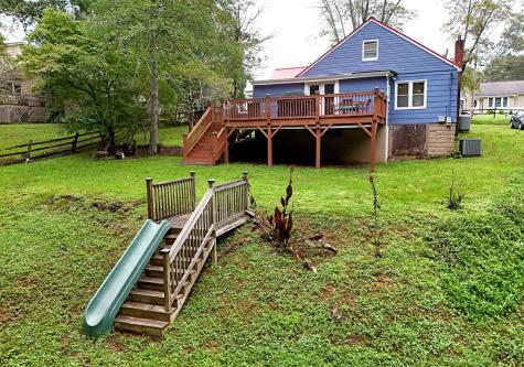 742 Hillcrest Drive Mccaysville GA 30555