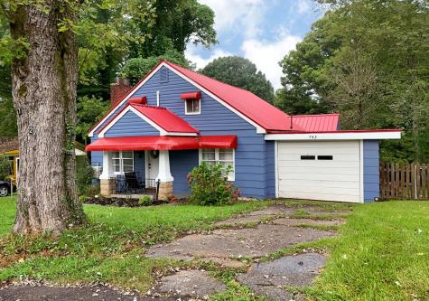742 Hillcrest Drive Mccaysville GA 30555