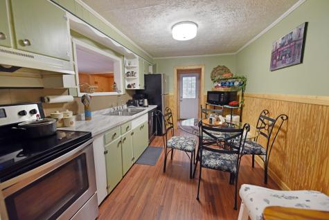 742 Hillcrest Drive Mccaysville GA 30555
