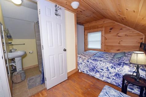 742 Hillcrest Drive Mccaysville GA 30555