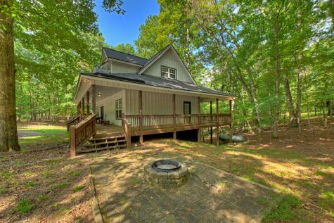 14 Orlon Drive Ellijay GA 30540