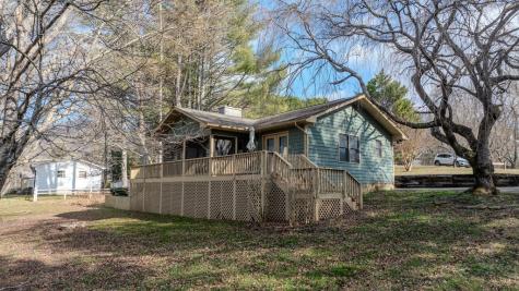 41 Little Brook Terrace Hayesville NC 28904