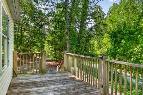 282 West Cherry Hayesville NC 28904
