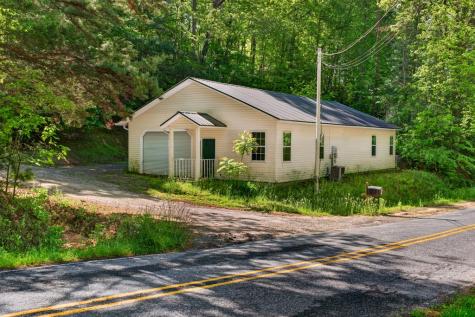 282 West Cherry Hayesville NC 28904