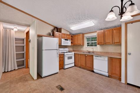 282 West Cherry Hayesville NC 28904