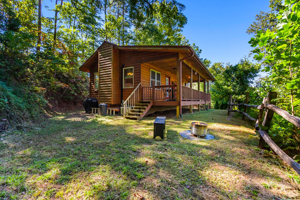 643 Zekes Trail Marble NC 28905