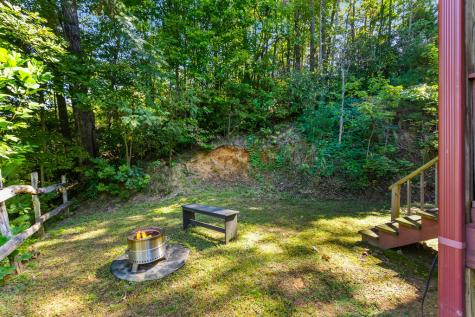 643 Zekes Trail Marble NC 28905