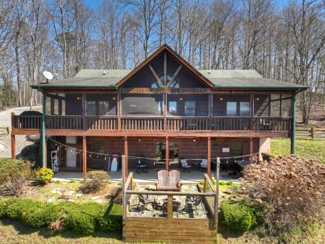 195 Trina Lane Blue Ridge GA 30513