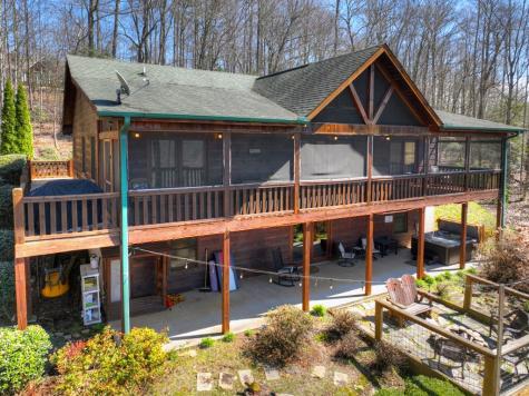 195 Trina Lane Blue Ridge GA 30513