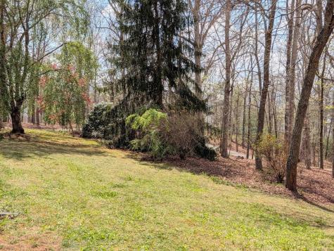 223 Mountain Breezes Drive Hayesville NC 28904