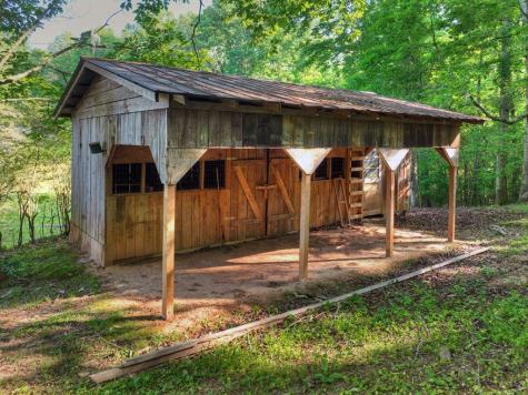 1575 Yukon Road Ellijay GA 30540