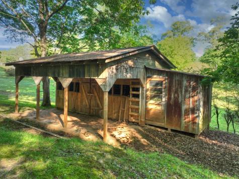 1575 Yukon Road Ellijay GA 30540