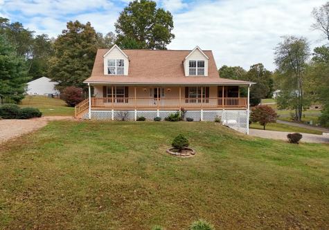 17 Hollow Hill Spur Blairsville GA 30512